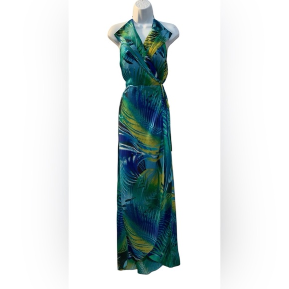 Cache Dresses & Skirts - Cache Floral Halter Maxi Dress